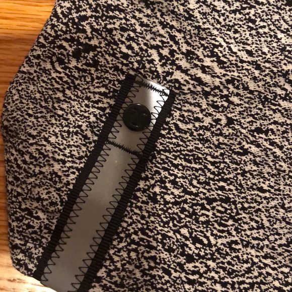 Lululemon Vinyasa Wrap - Picture 5 of 8